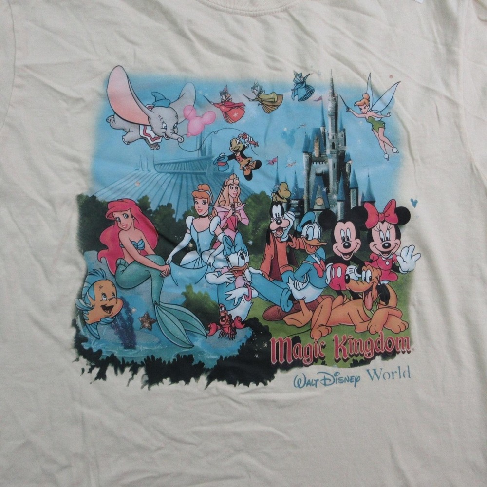 Magic Kingdom Shirt Mens L White Walt Disney World Comfort Colors Graphic Tee - Picture 2 of 9